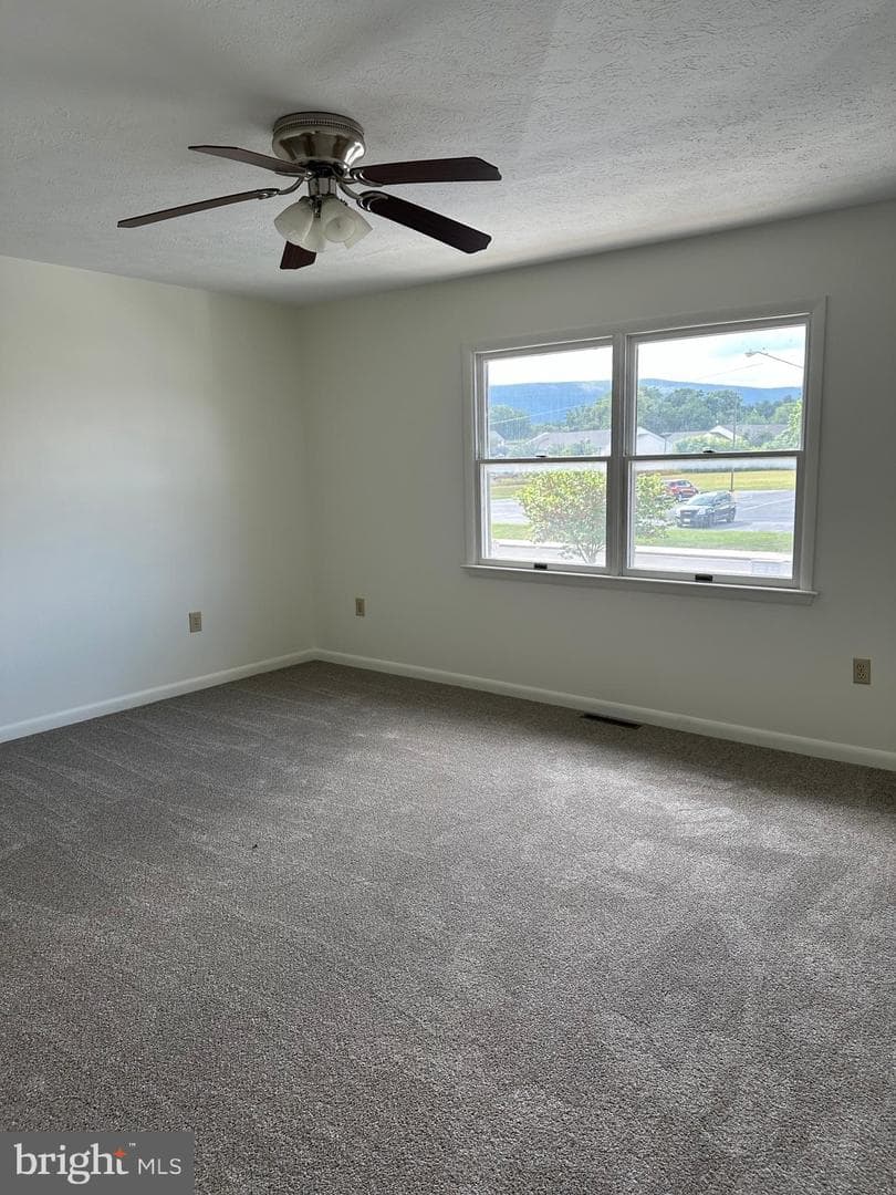151 E Reservoir Road photo 21