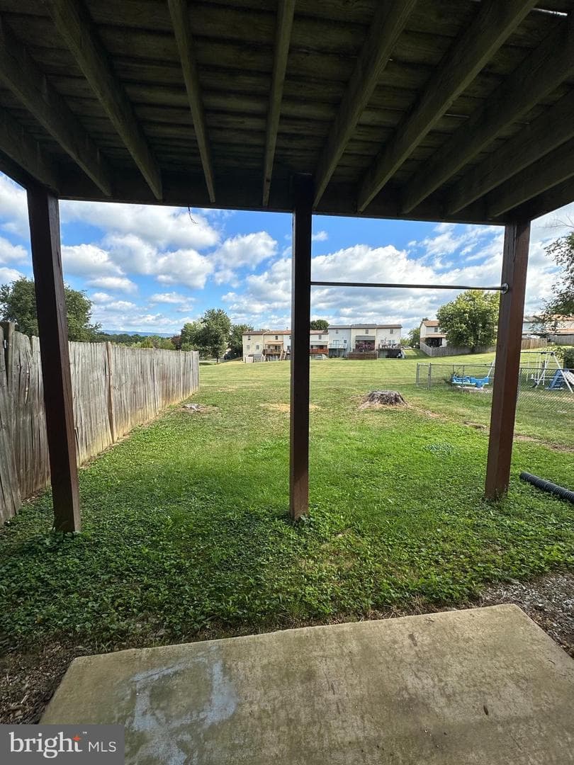 151 E Reservoir Road photo 32