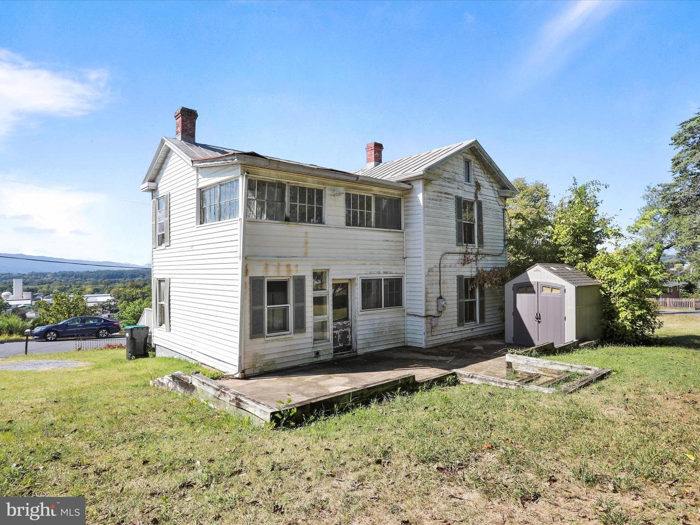 427 Thompson Street photo 36