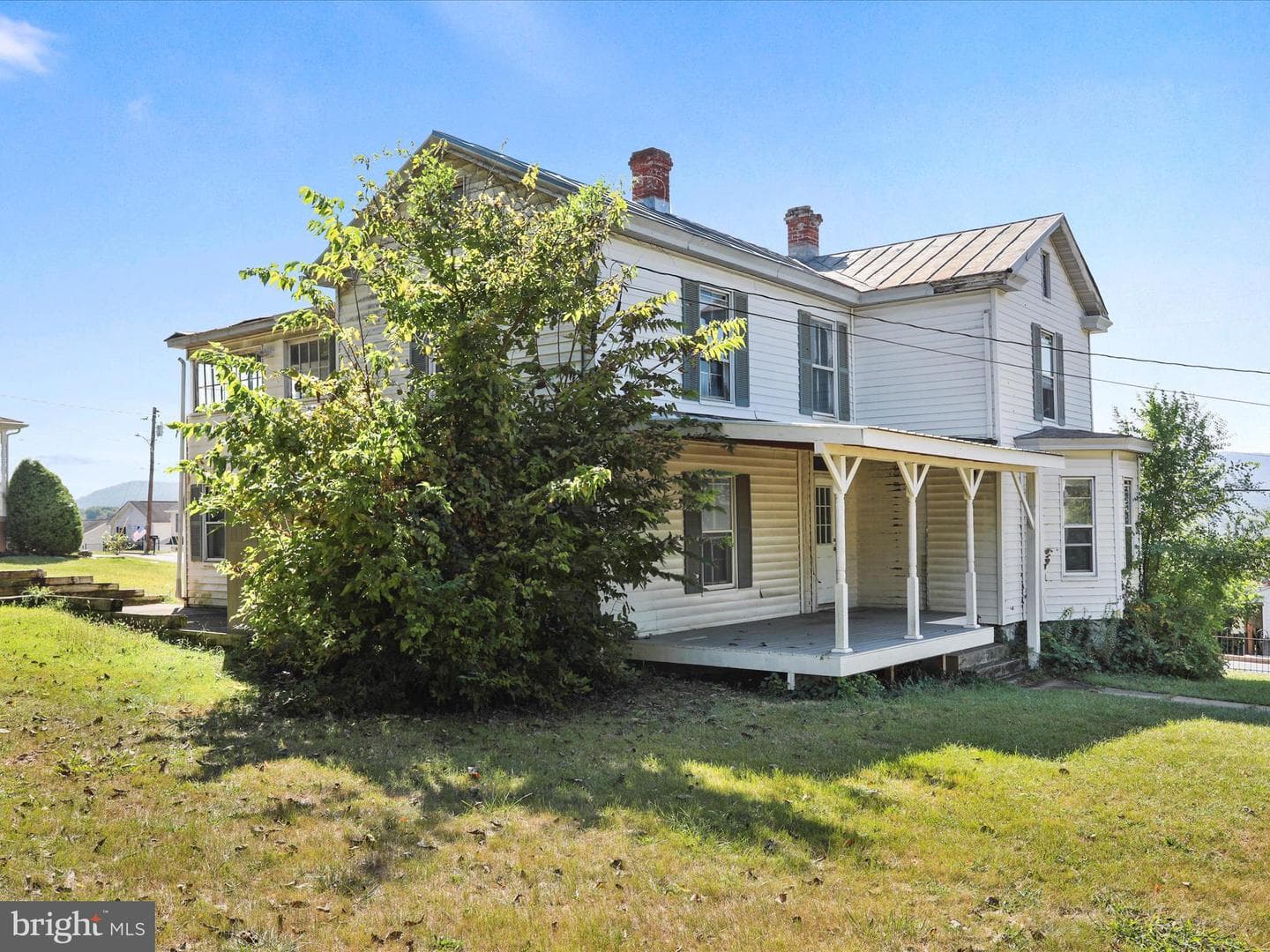 427 Thompson Street photo 38