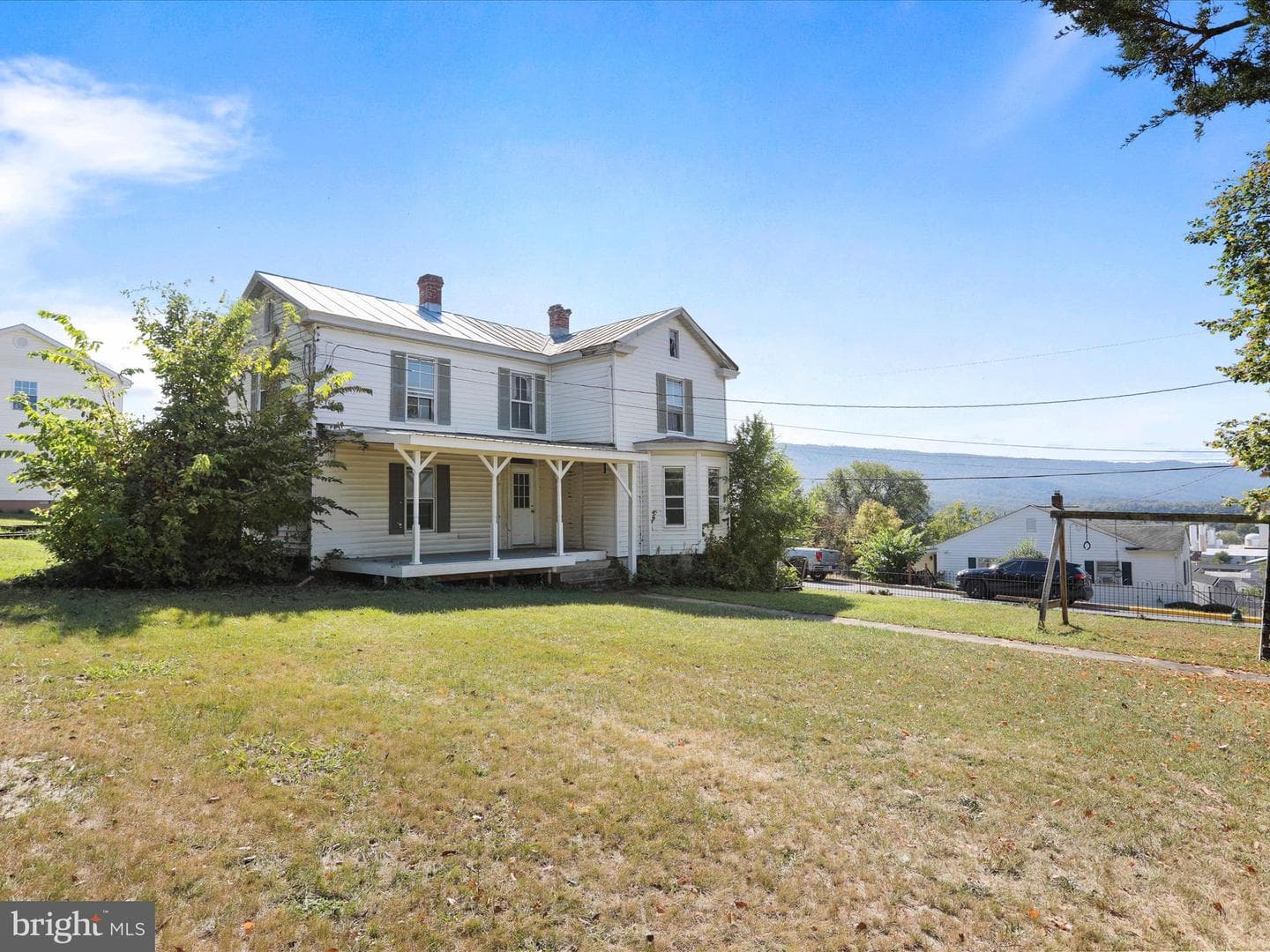 427 Thompson Street photo 40