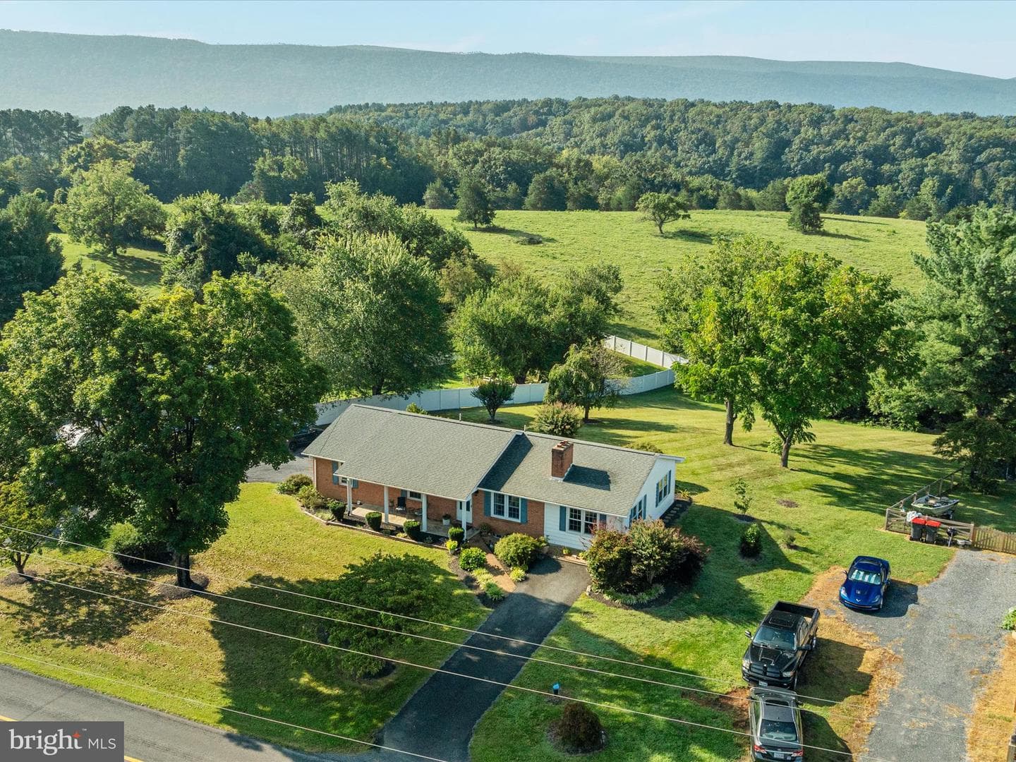 608 Mill Road photo 32