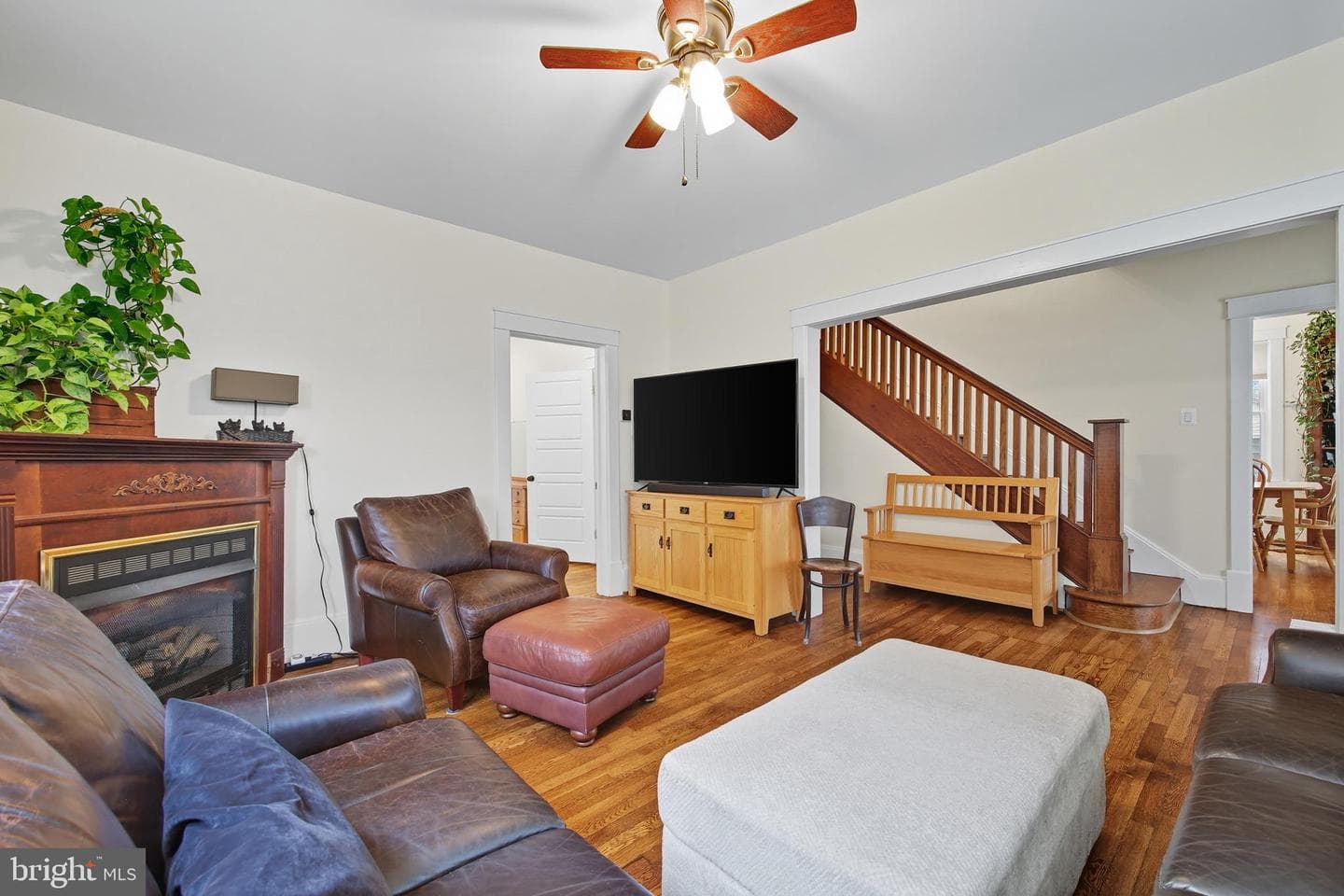 453 Zea Street photo 22