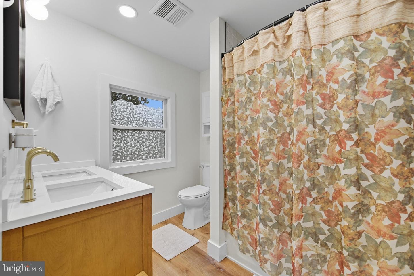 453 Zea Street photo 25