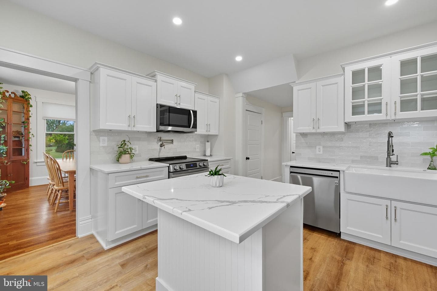 453 Zea Street photo 28