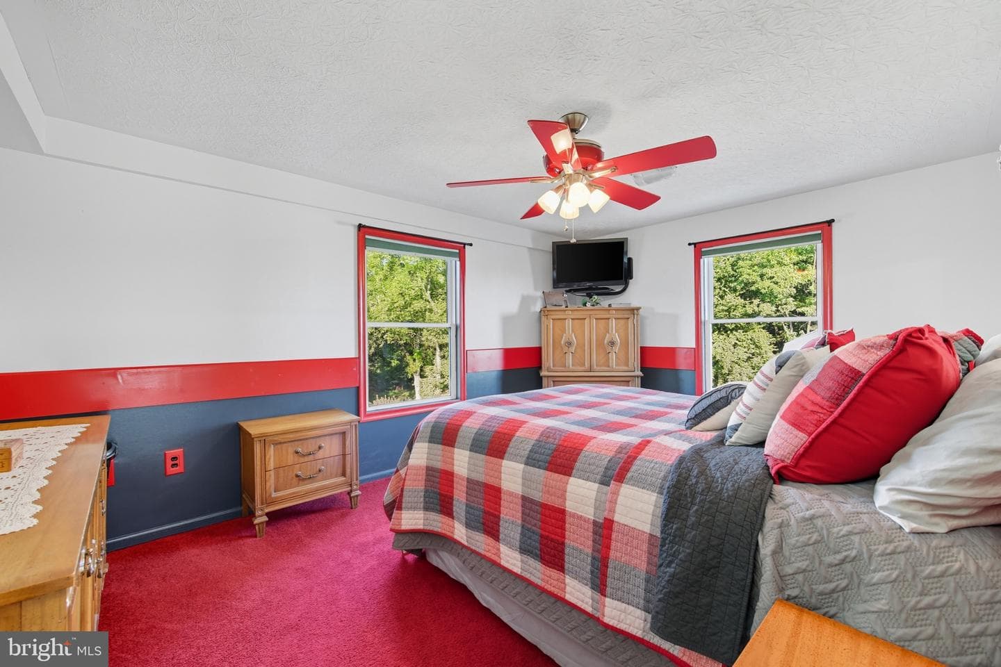 758 Honeysuckle Avenue photo 49