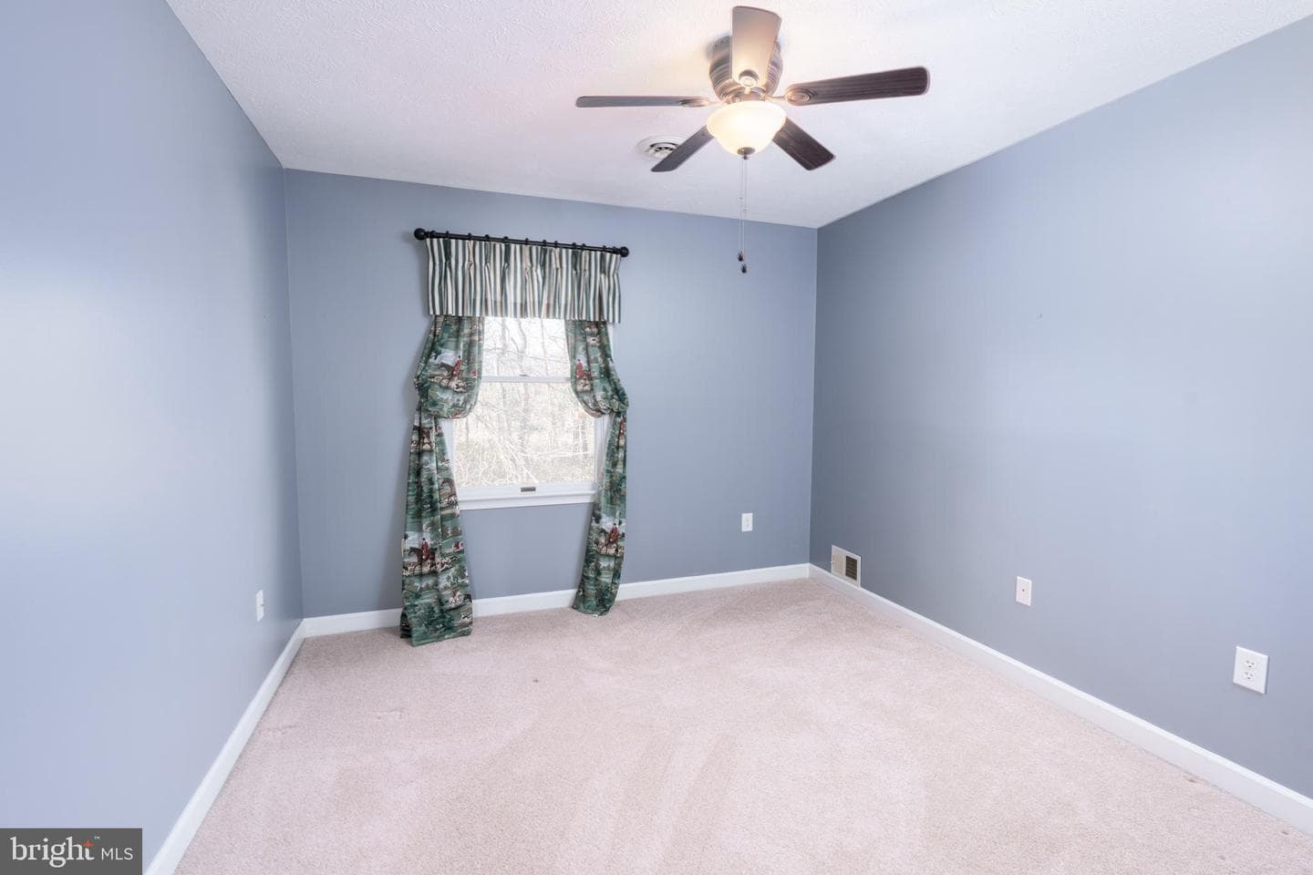 123 Oak Hill Drive photo 30