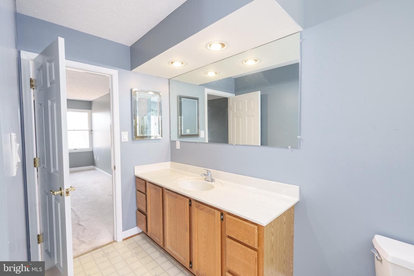 123 Oak Hill Drive photo 35
