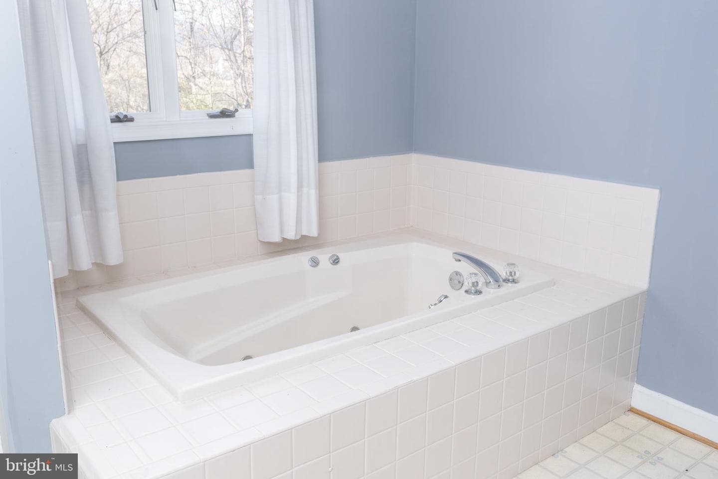123 Oak Hill Drive photo 37