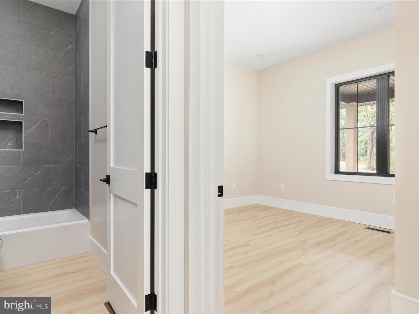 126 Chickadee Court photo 32