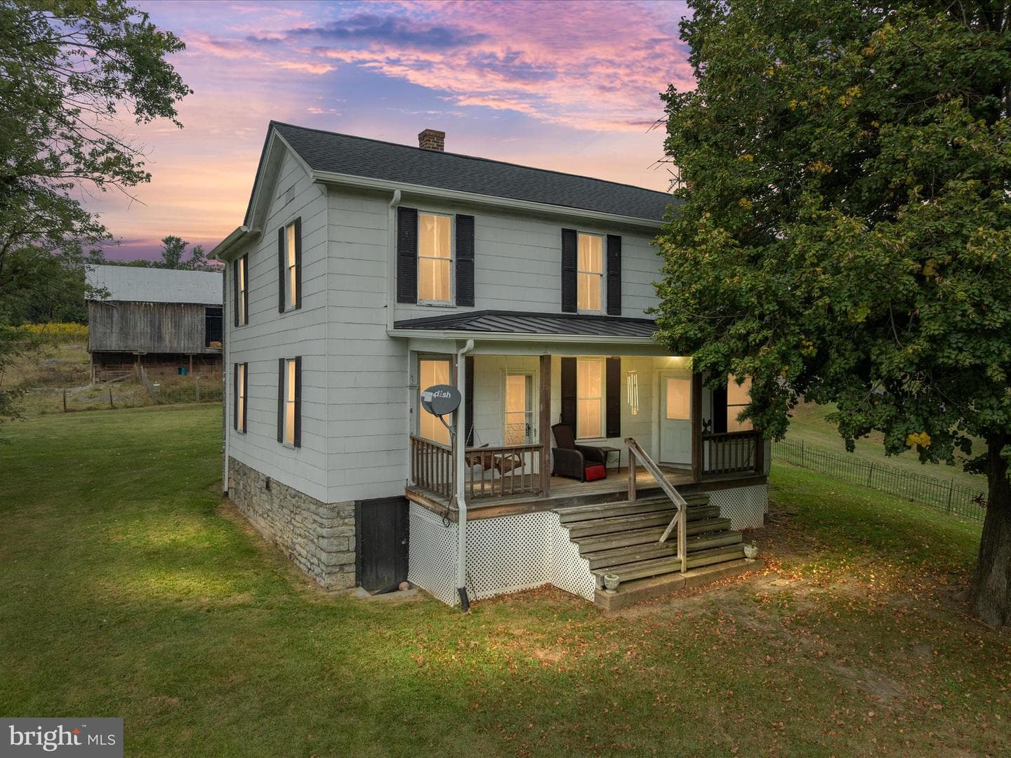 809 Brook Creek Road photo 4