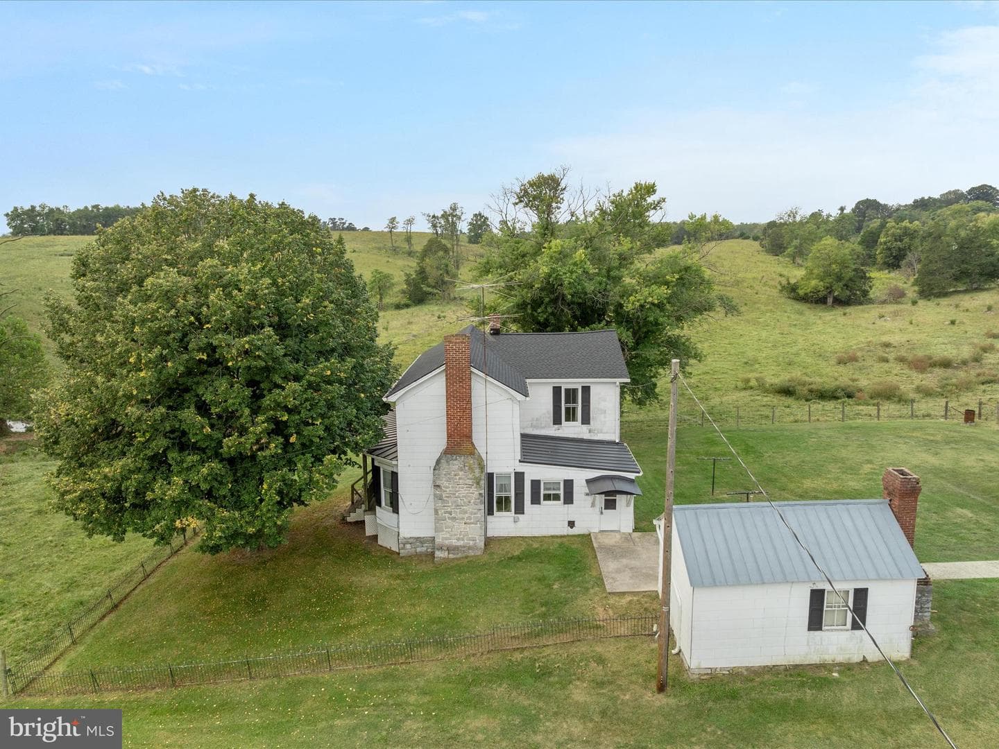 809 Brook Creek Road photo 6
