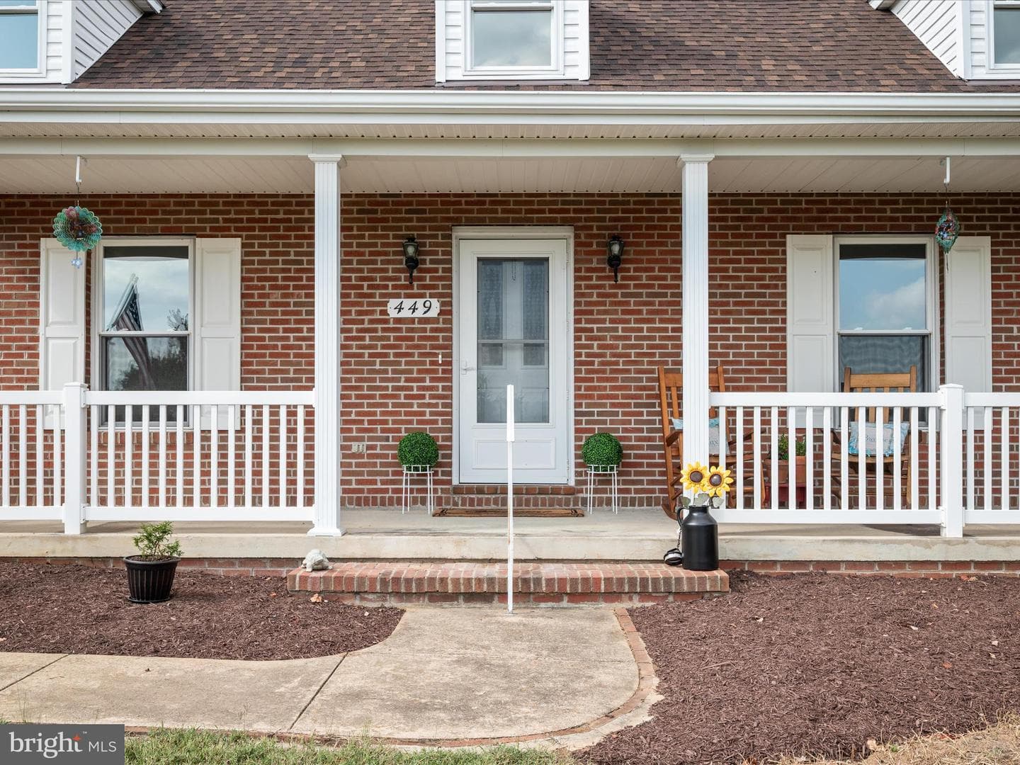 449 Fairview Circle photo 5