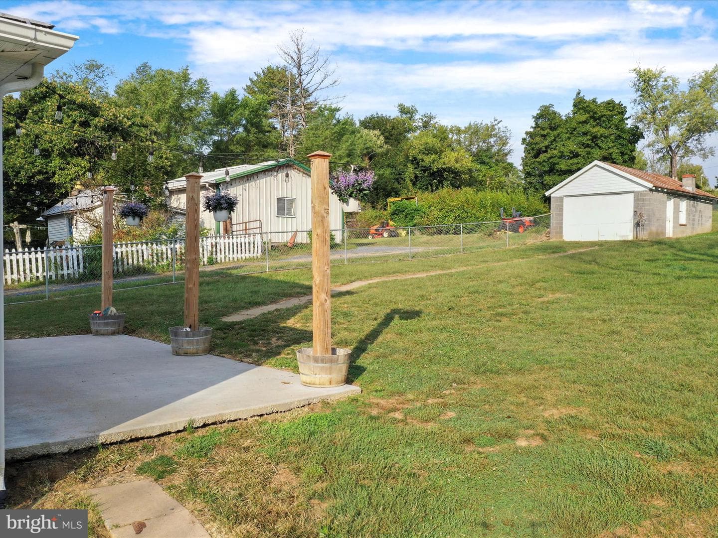 3341 Hillcrest Drive photo 33