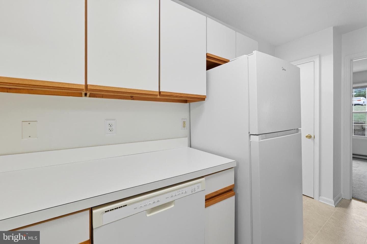 4065 Rose Bud Court photo 12