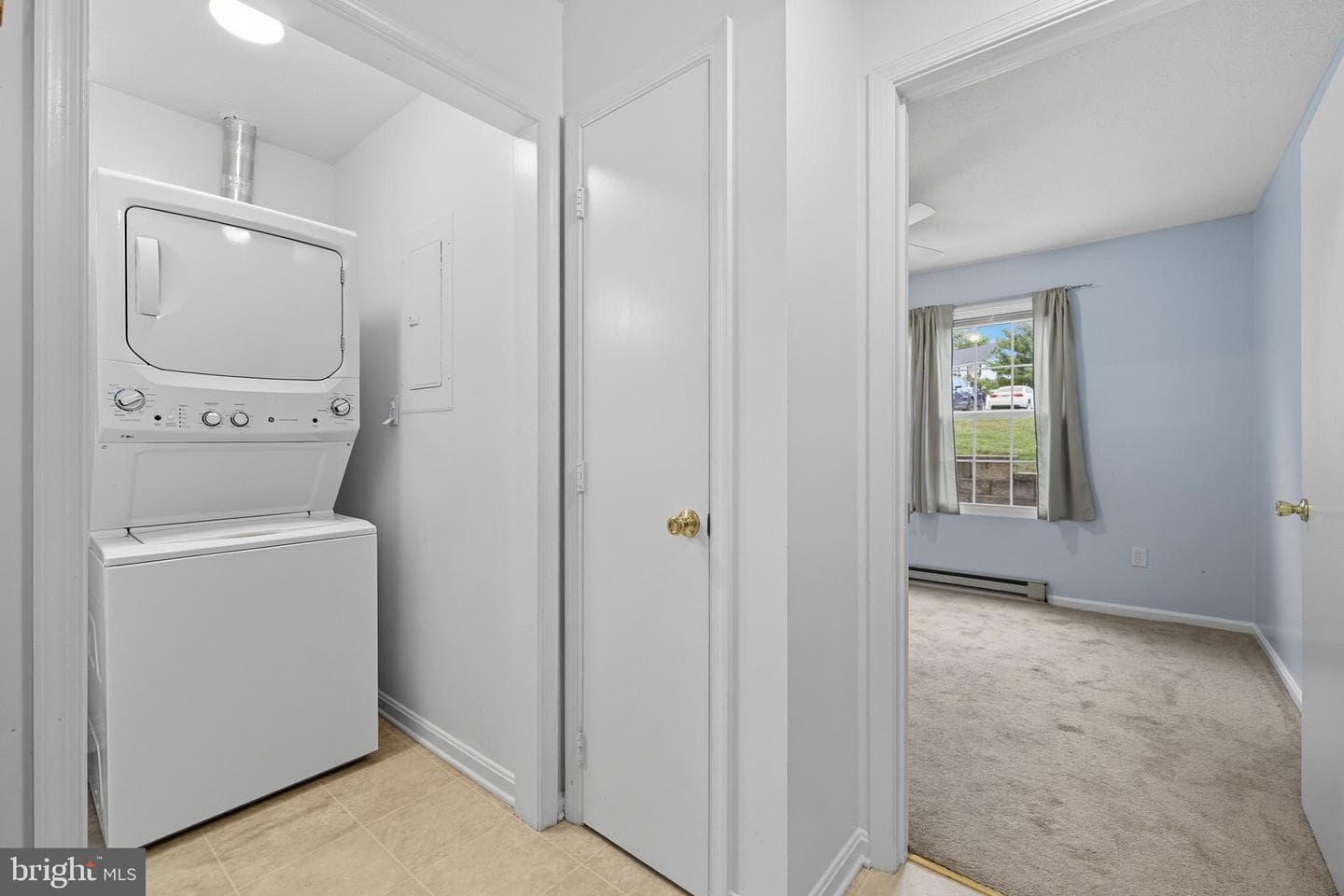 4065 Rose Bud Court photo 14
