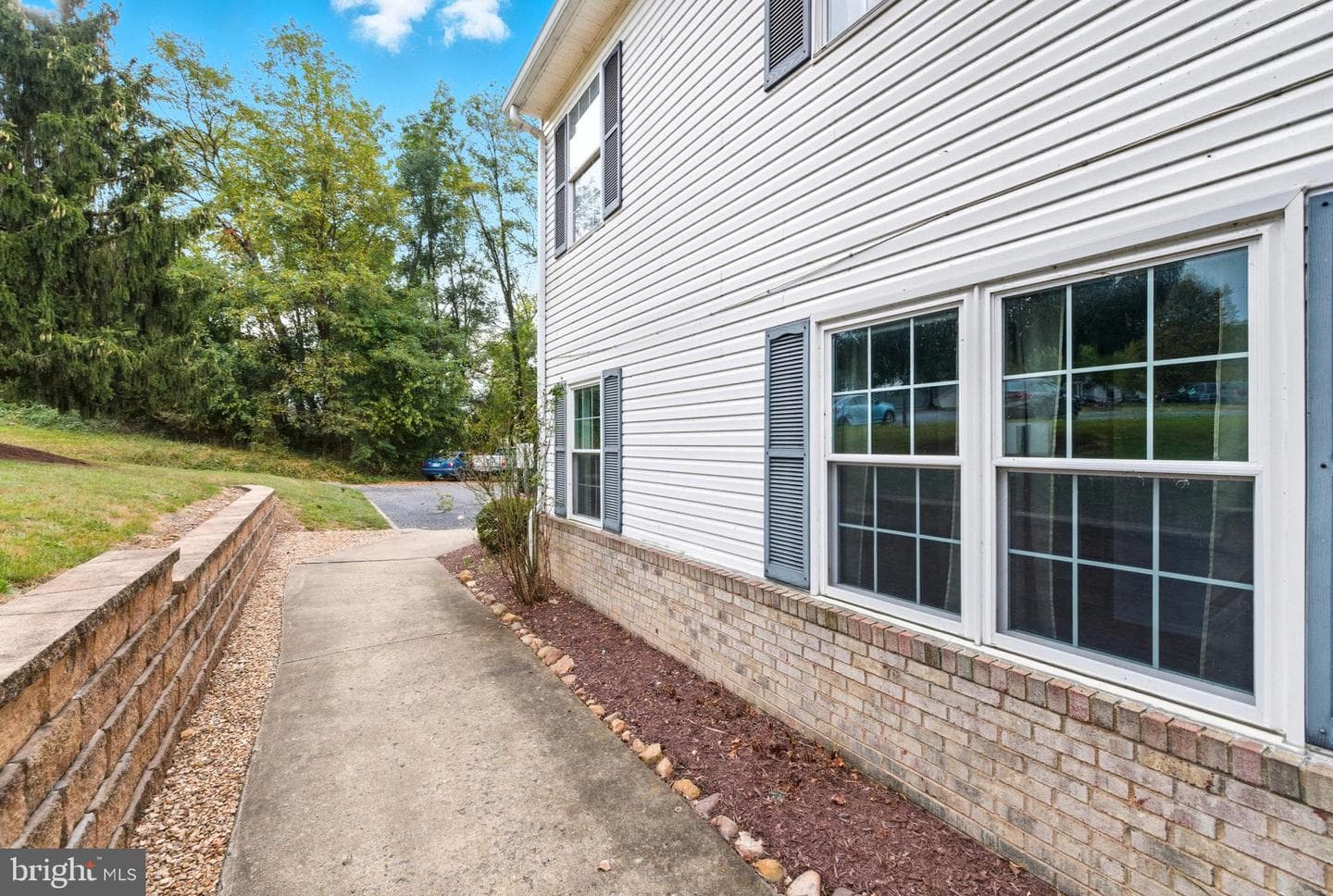 4065 Rose Bud Court photo 40