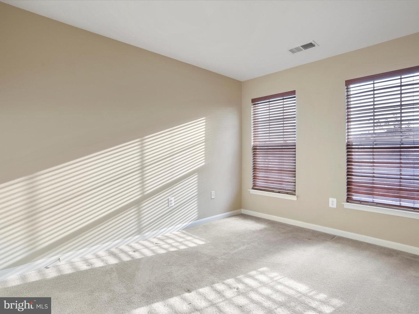 187 Oxbow Drive photo 18