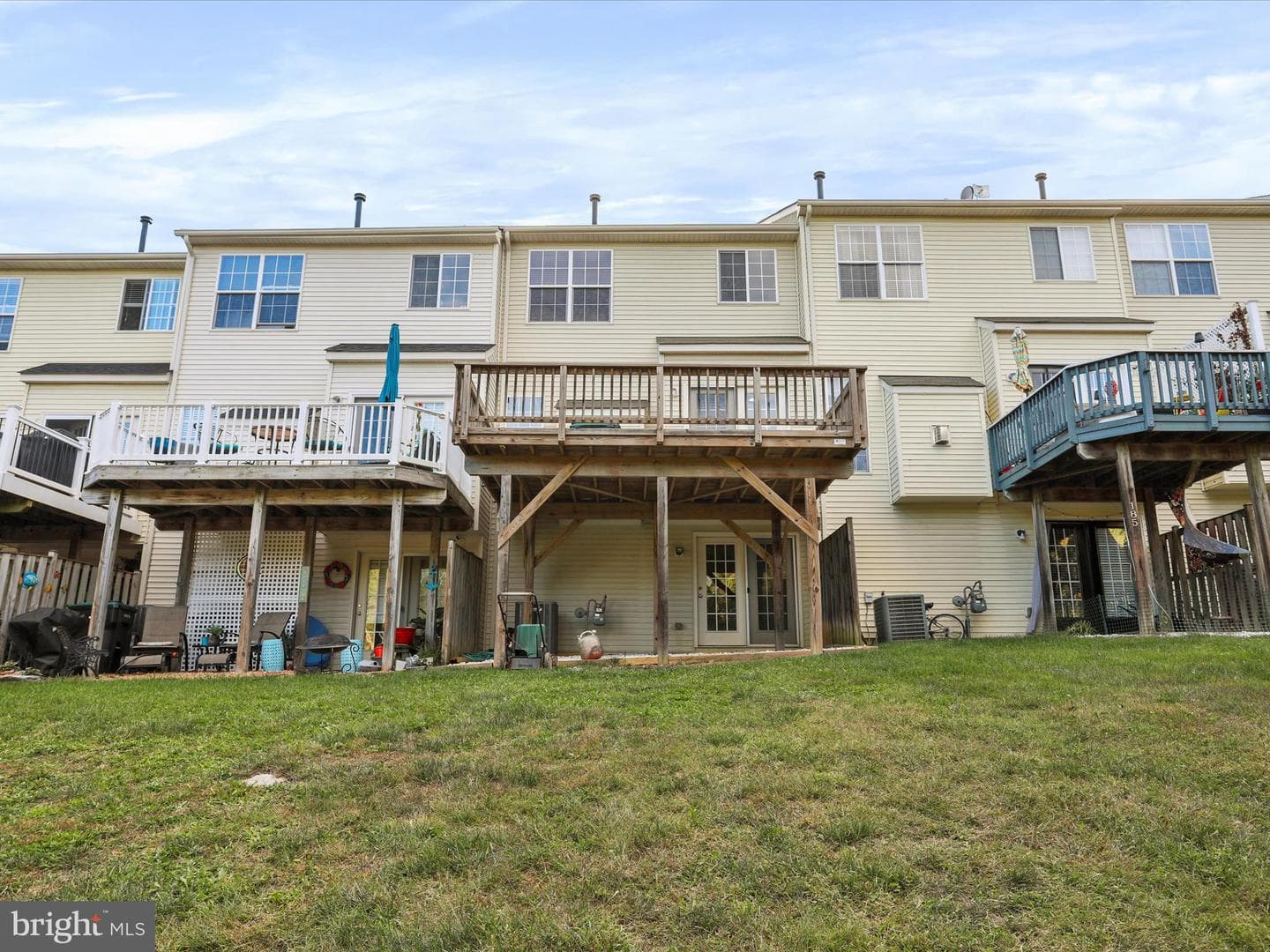 187 Oxbow Drive photo 34