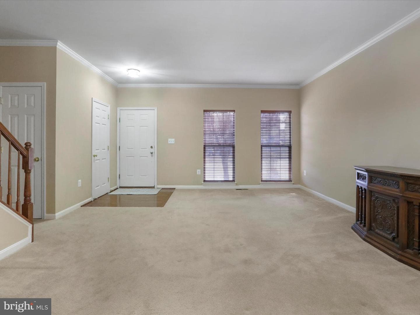 187 Oxbow Drive photo 6