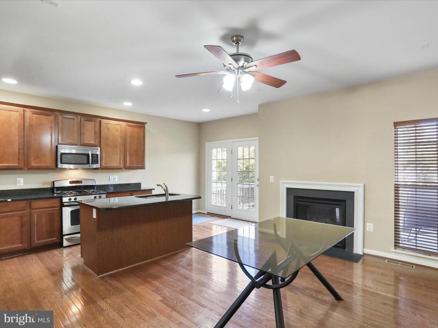 187 Oxbow Drive photo 9