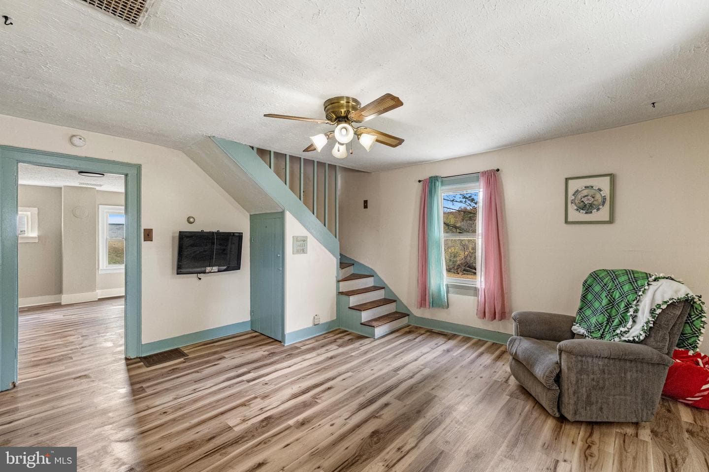 84 Gunn Lane photo 22