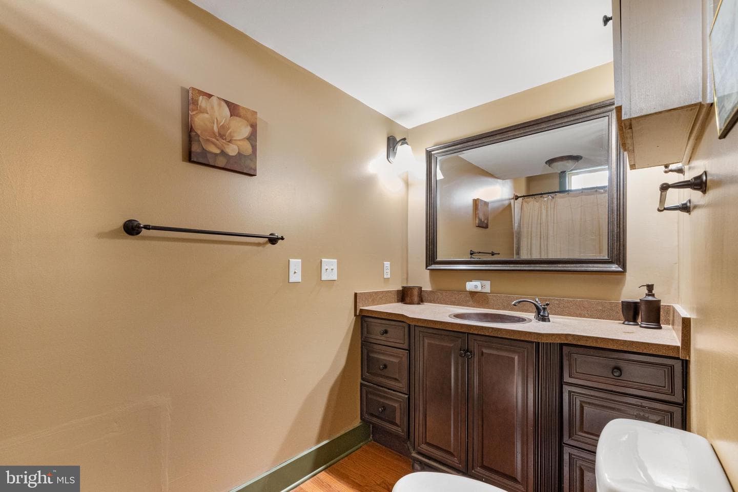 84 Gunn Lane photo 26