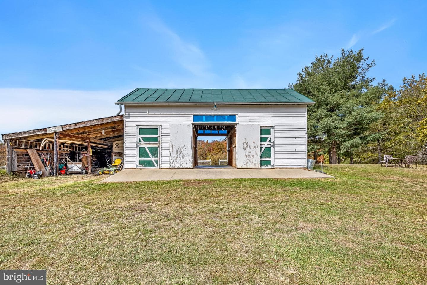 84 Gunn Lane photo 39