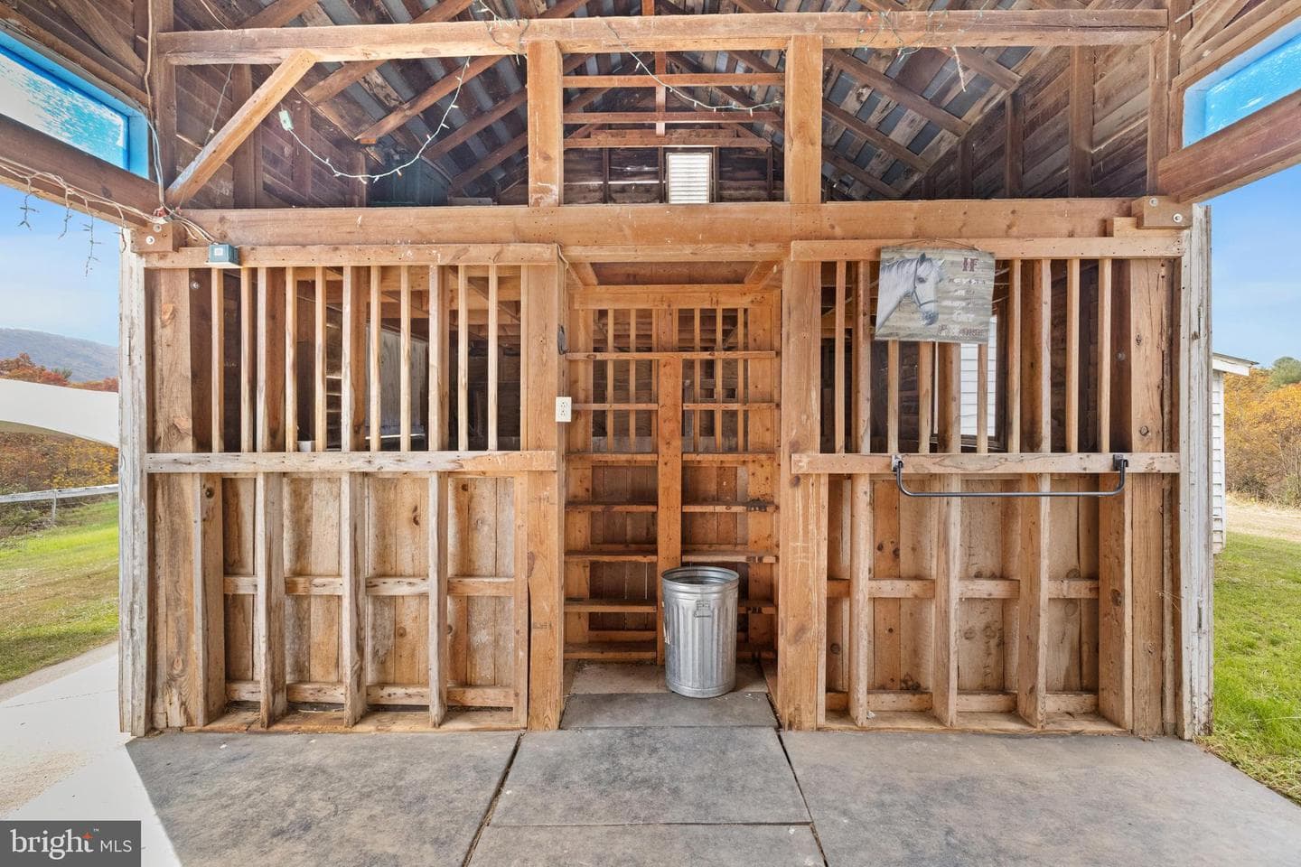 84 Gunn Lane photo 46