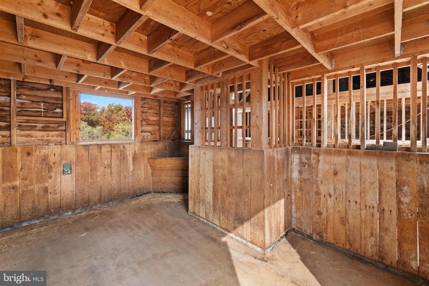 84 Gunn Lane photo 47