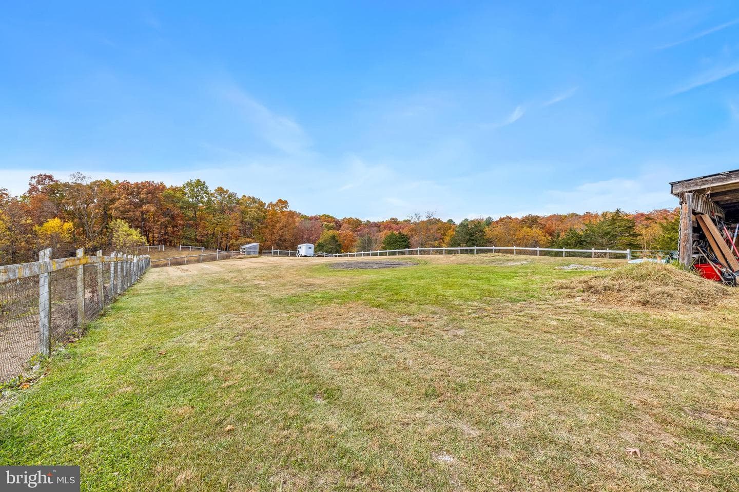 84 Gunn Lane photo 60
