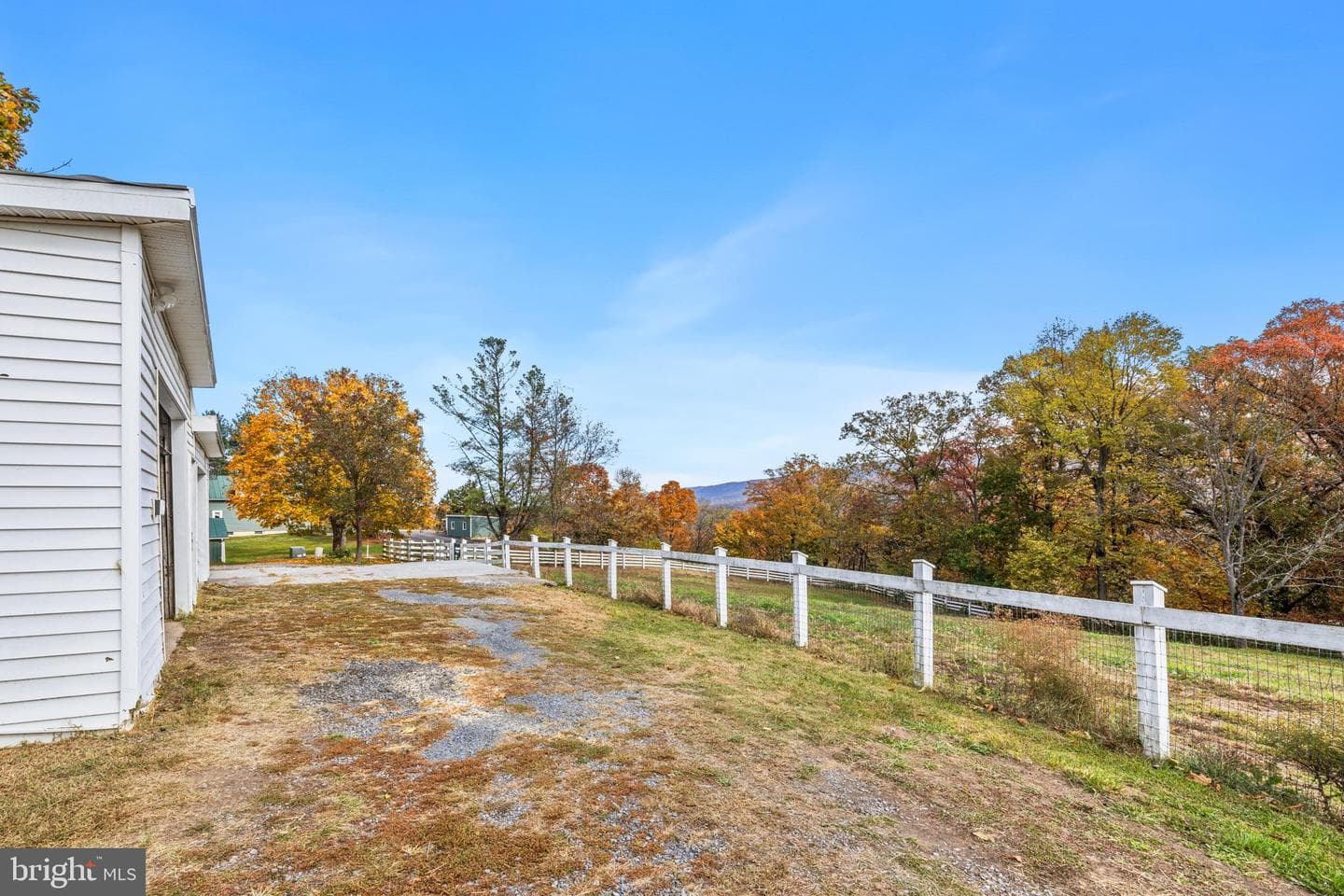 84 Gunn Lane photo 63