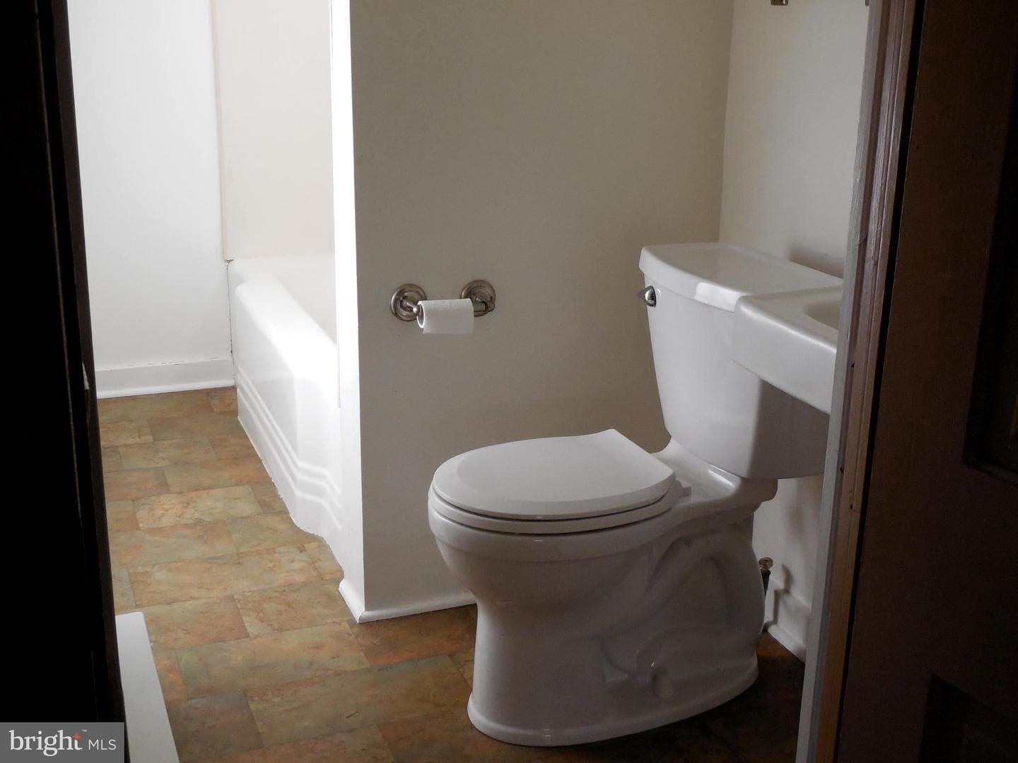 359 W Spring Street photo 11