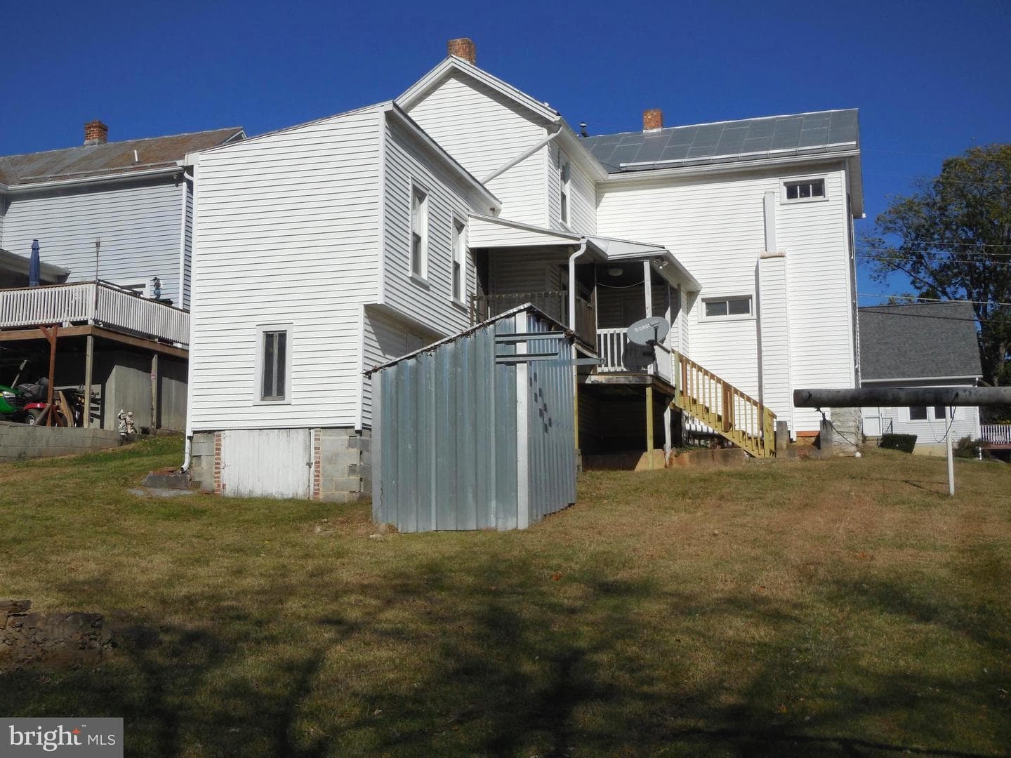 359 W Spring Street photo 22