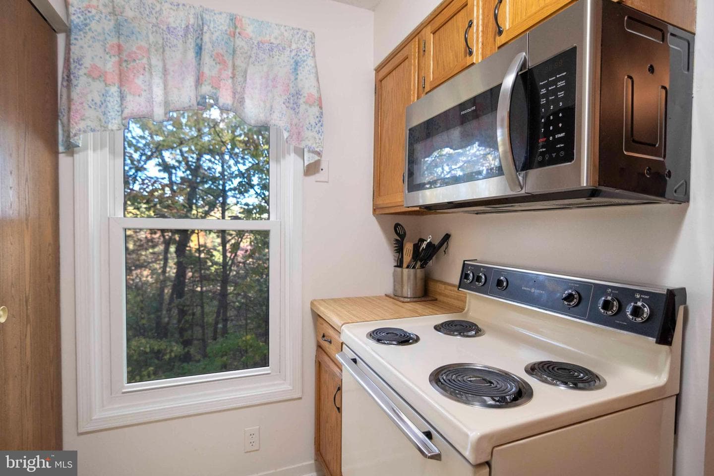 547 King Street #17b photo 13