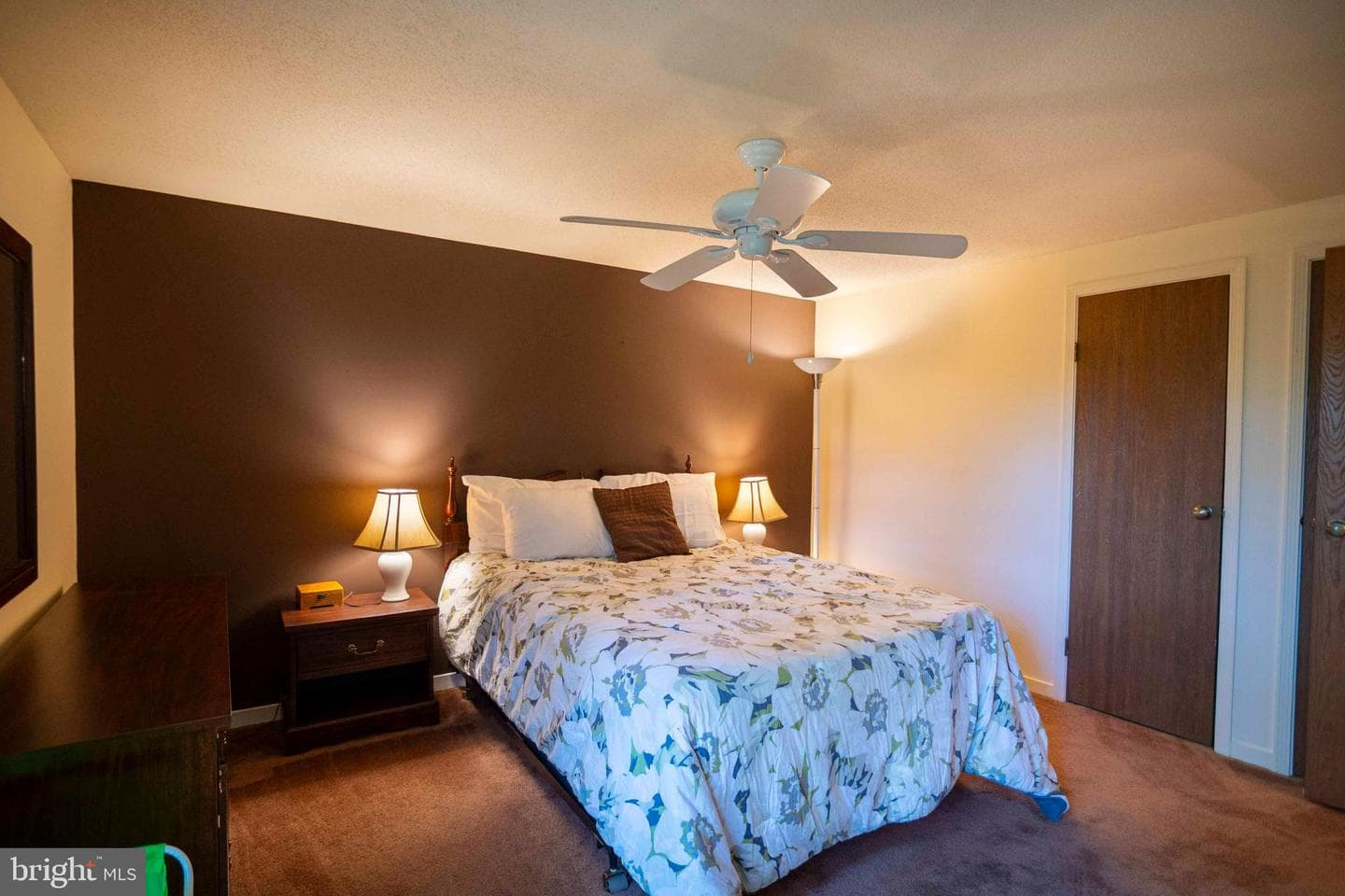 547 King Street #17b photo 20