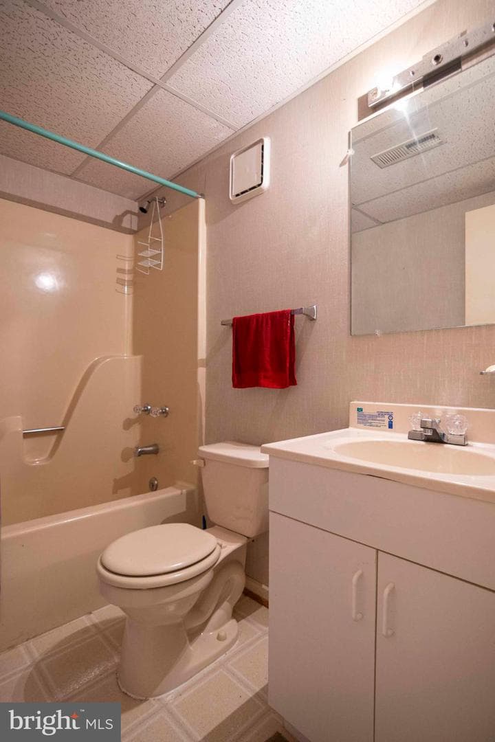 547 King Street #17b photo 35
