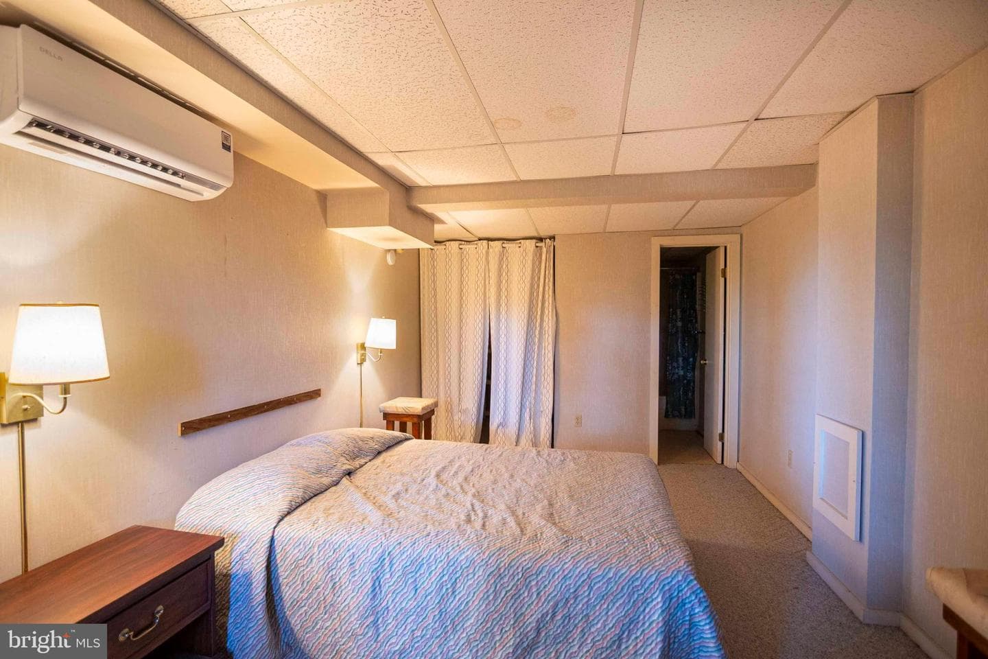 547 King Street #17b photo 38