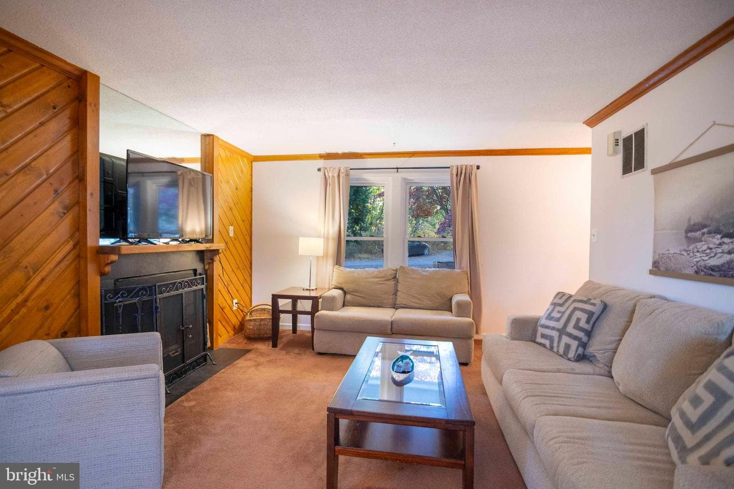 547 King Street #17b photo 8