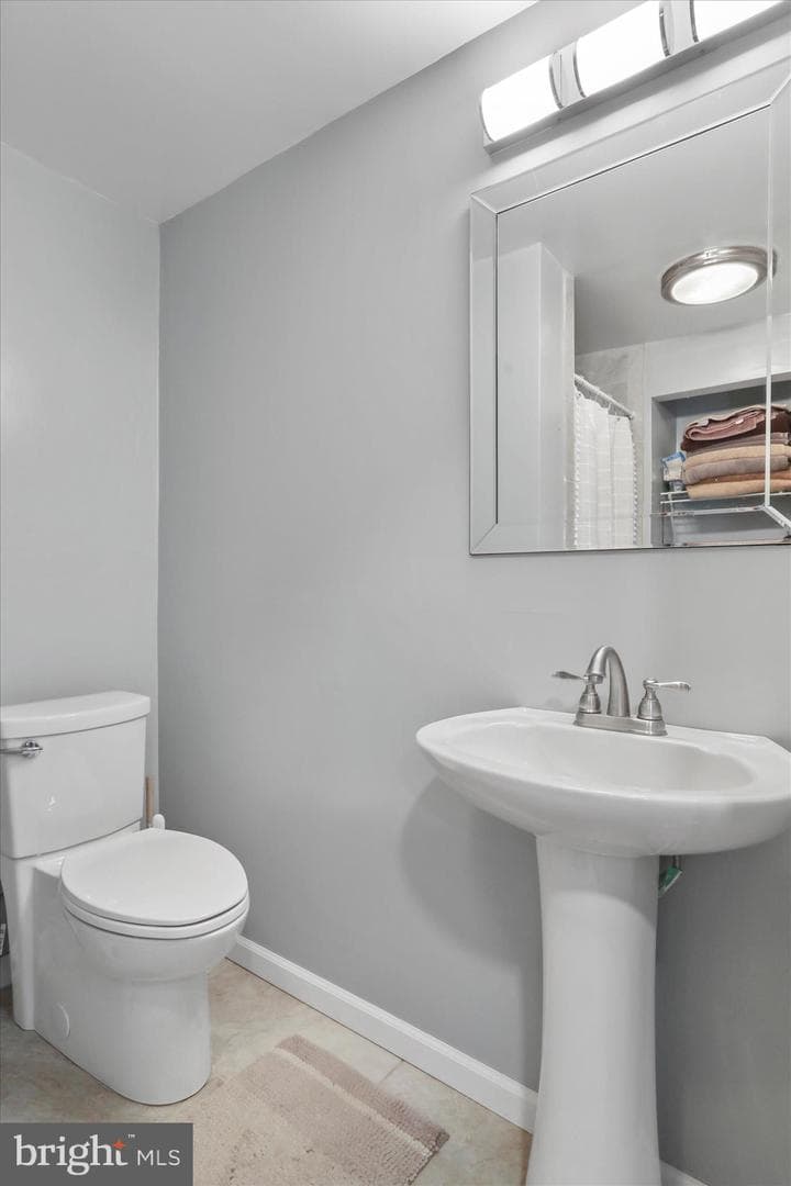 799 Stephens Lane photo 30