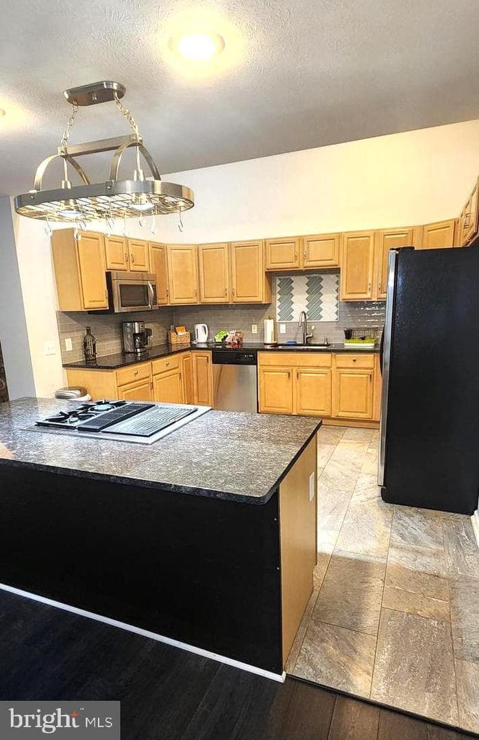 1112 Lee Road photo 19