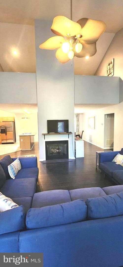 1112 Lee Road photo 6