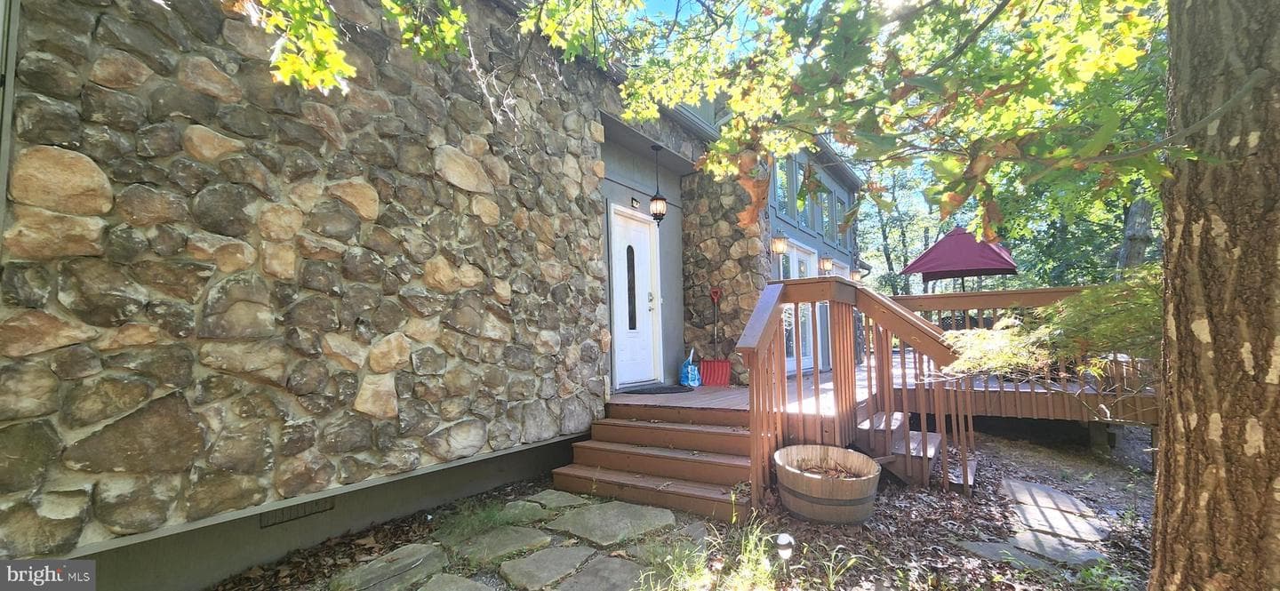 1112 Lee Road photo 67