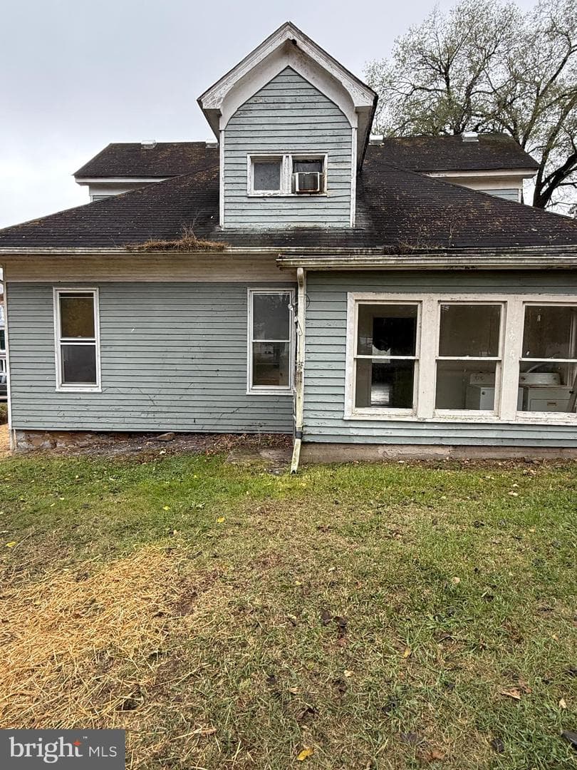 110 N Main Street photo 5