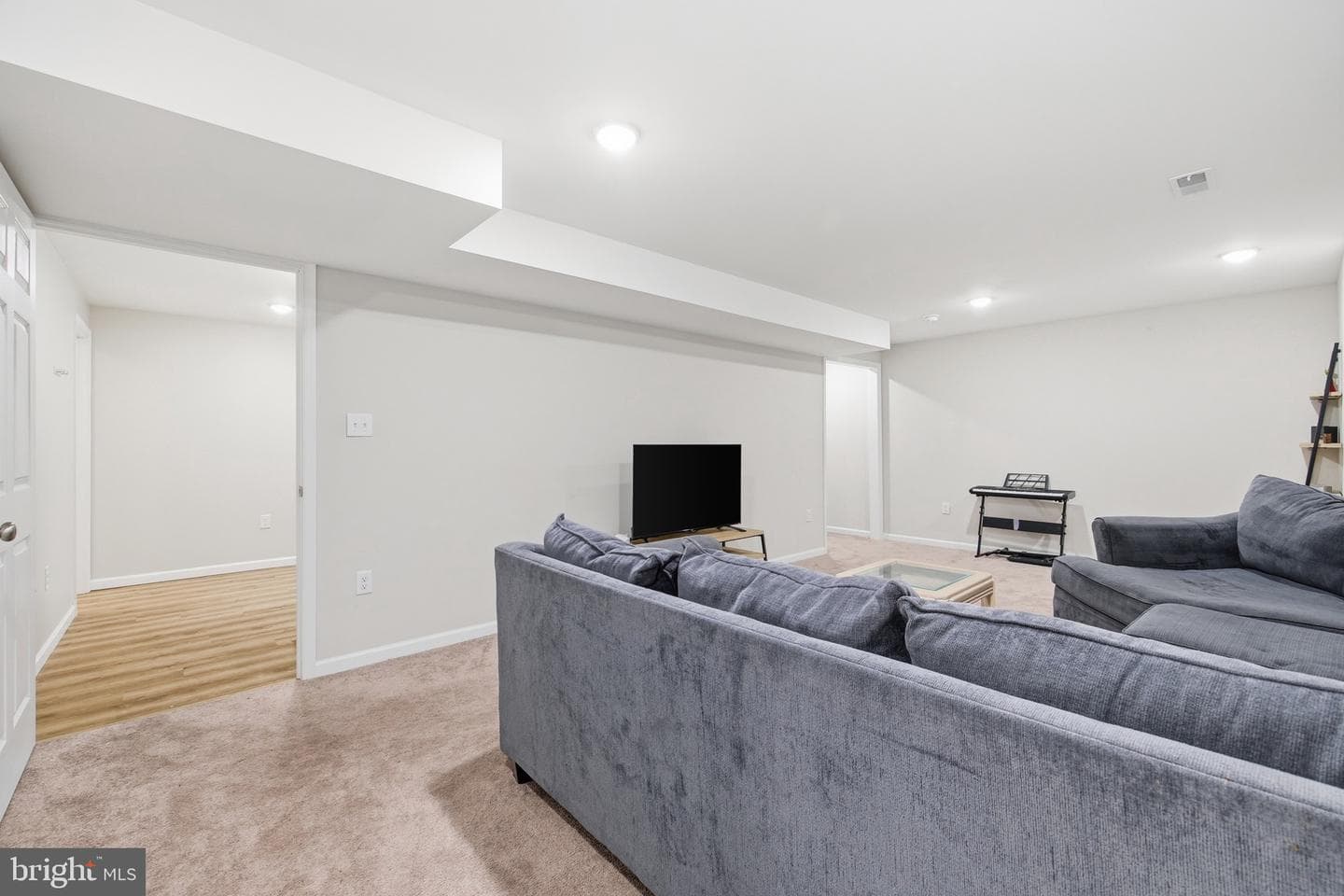 558 Great Oak Court photo 23