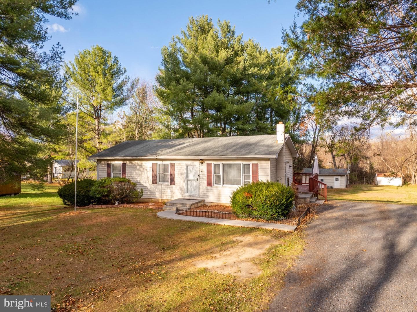 460 Massanutten Drive photo 1
