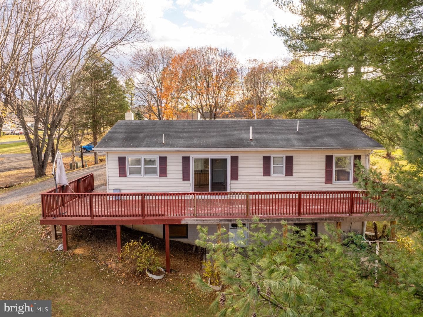 460 Massanutten Drive photo 6