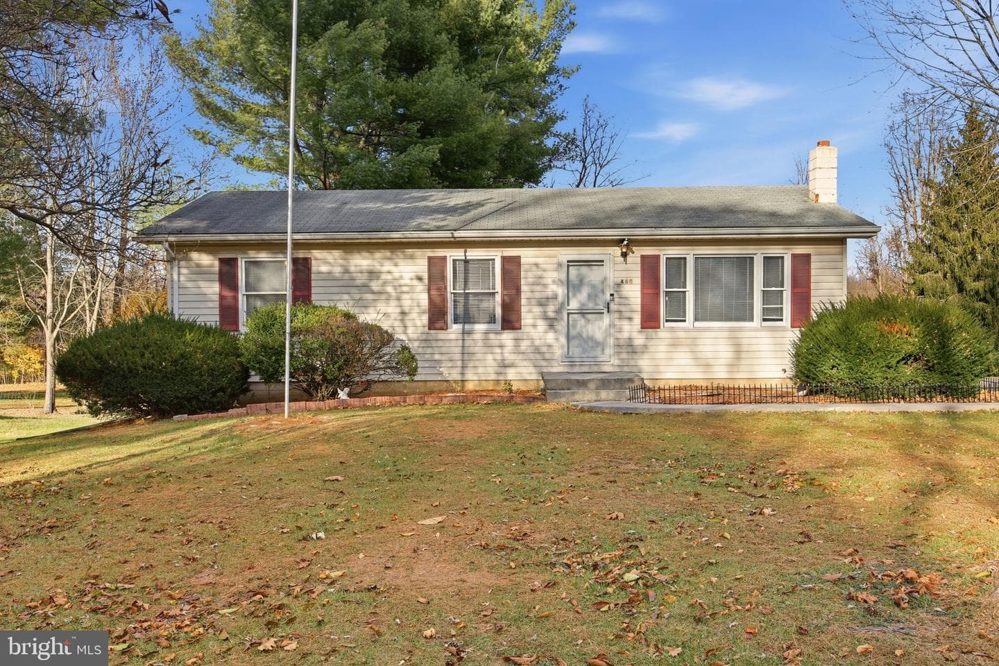 460 Massanutten Drive photo 9