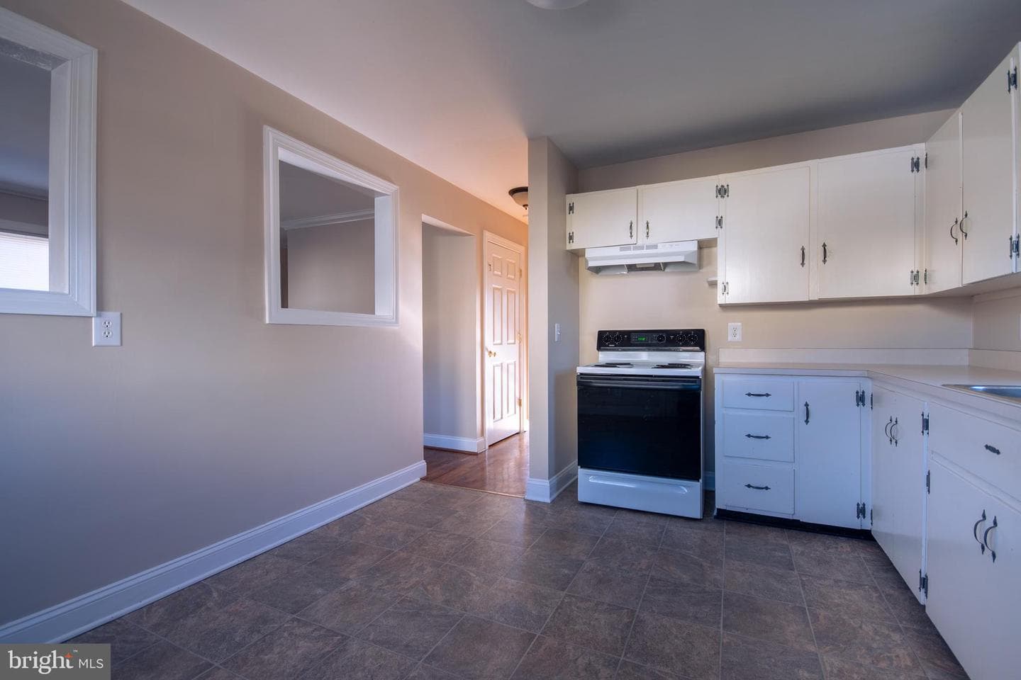 219 Virginia Street photo 6