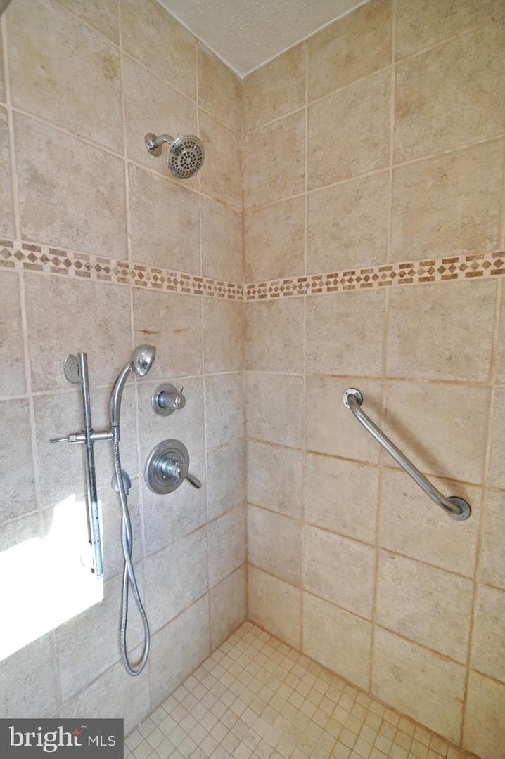 522 Manor Hill Drive photo 37